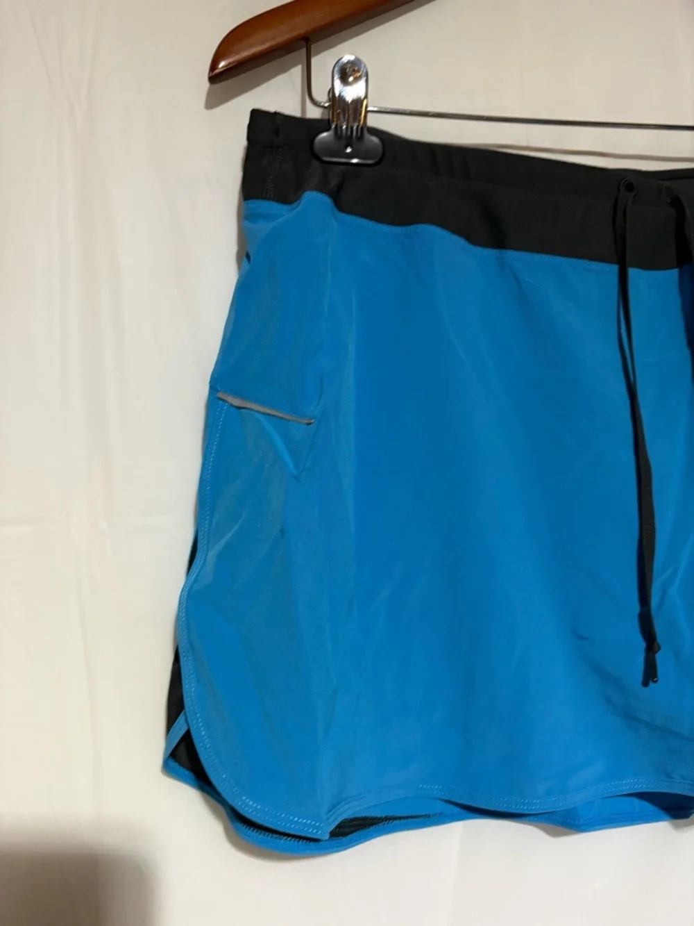 Nike Blue Athletic Skort with Black Waistband - Picture 3 of 9